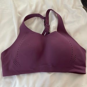 NWOT Lululemon Sports Bra